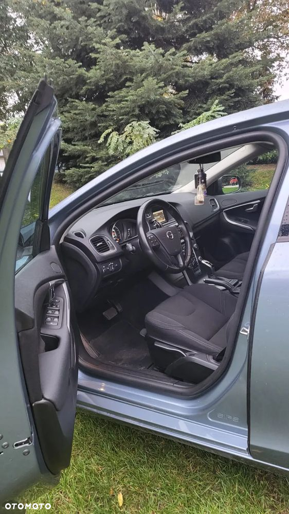 Volvo V40 D2 Drive-E Base - 8