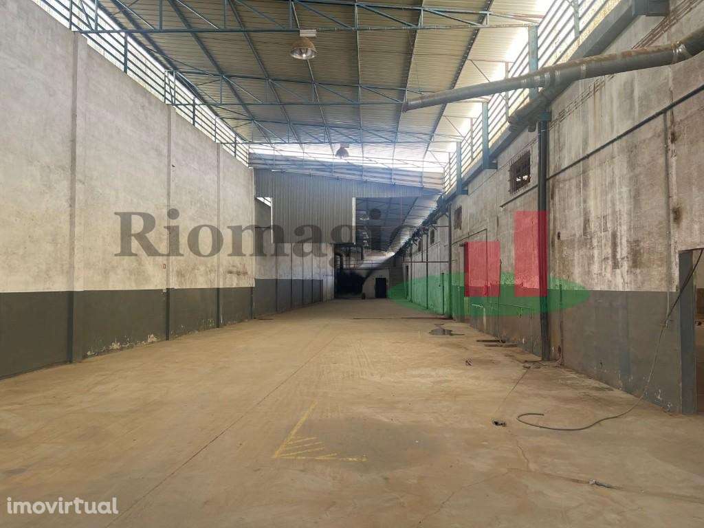 Armazém Industrial em Santarém***RIOMAGIC*** - Grande imagem: 4/27