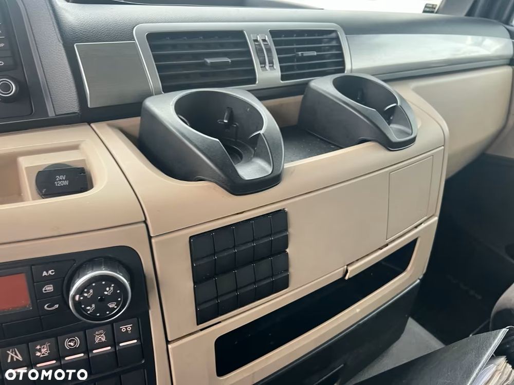 MAN TGS 26.420 – chłodnia Carrier | Euro 6  | oś podnoszona | 460 tys. km - 15