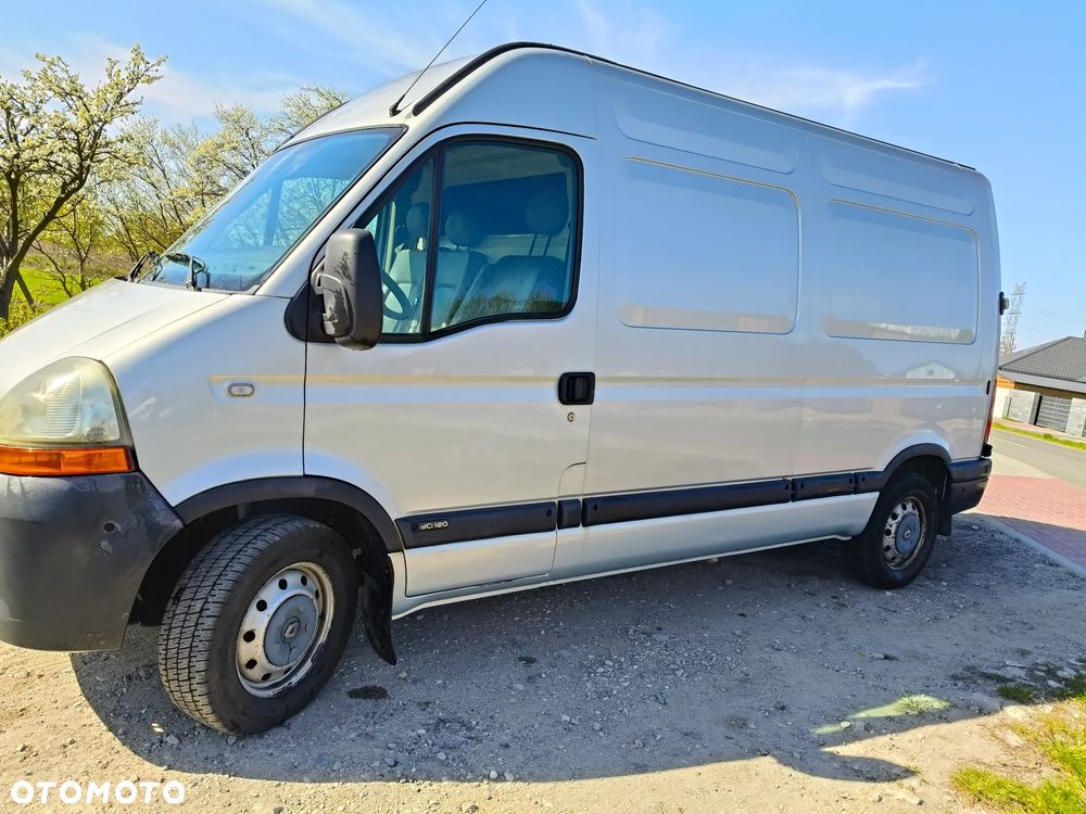 Renault MASTER 2.5 - 4