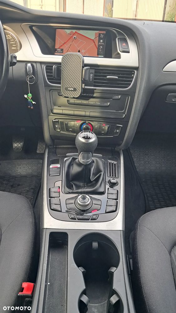 Audi A4 Avant - 12