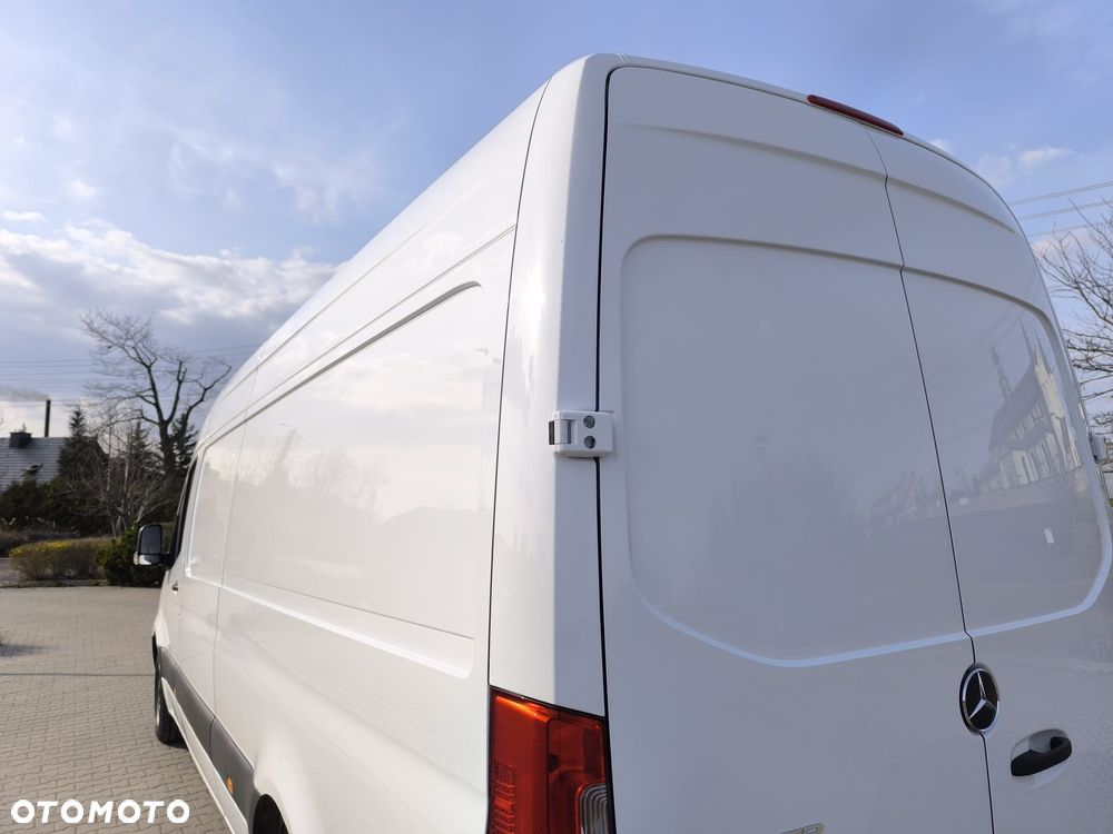 Mercedes-Benz Sprinter 315, Automat, Mroźnia, Chłodnia + Funkcja Grzania, Długi (4.25m) - 33