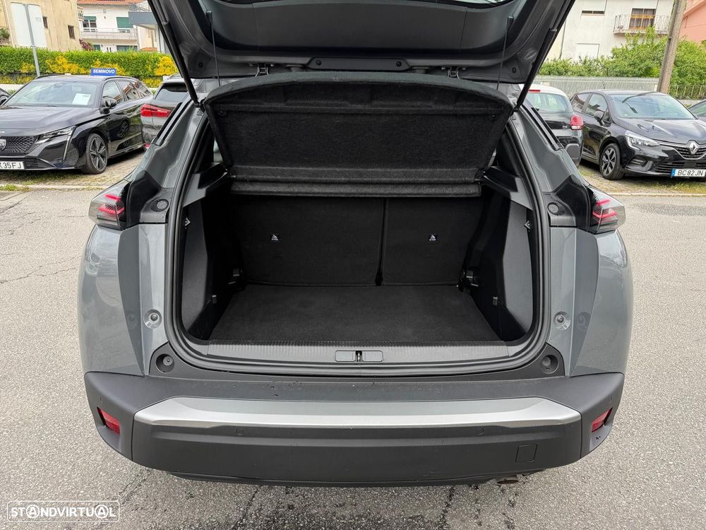 Peugeot 2008 1.2 PureTech Active - 14