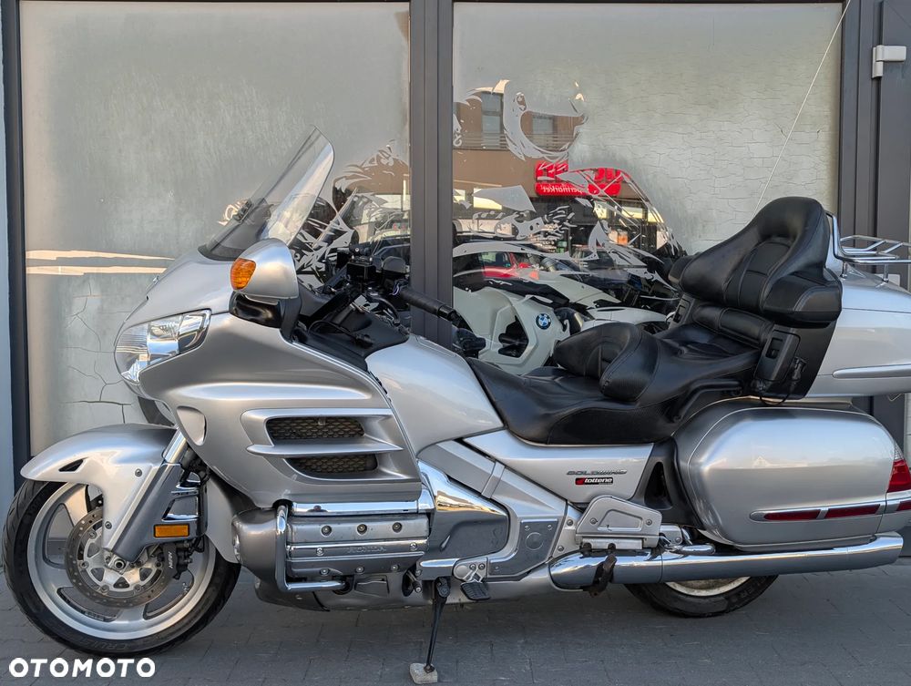 Honda GL - 4