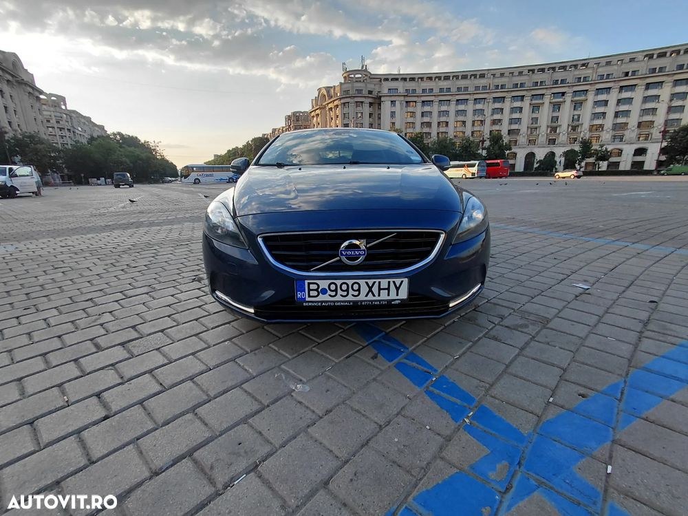 Volvo V40 D2 - 2