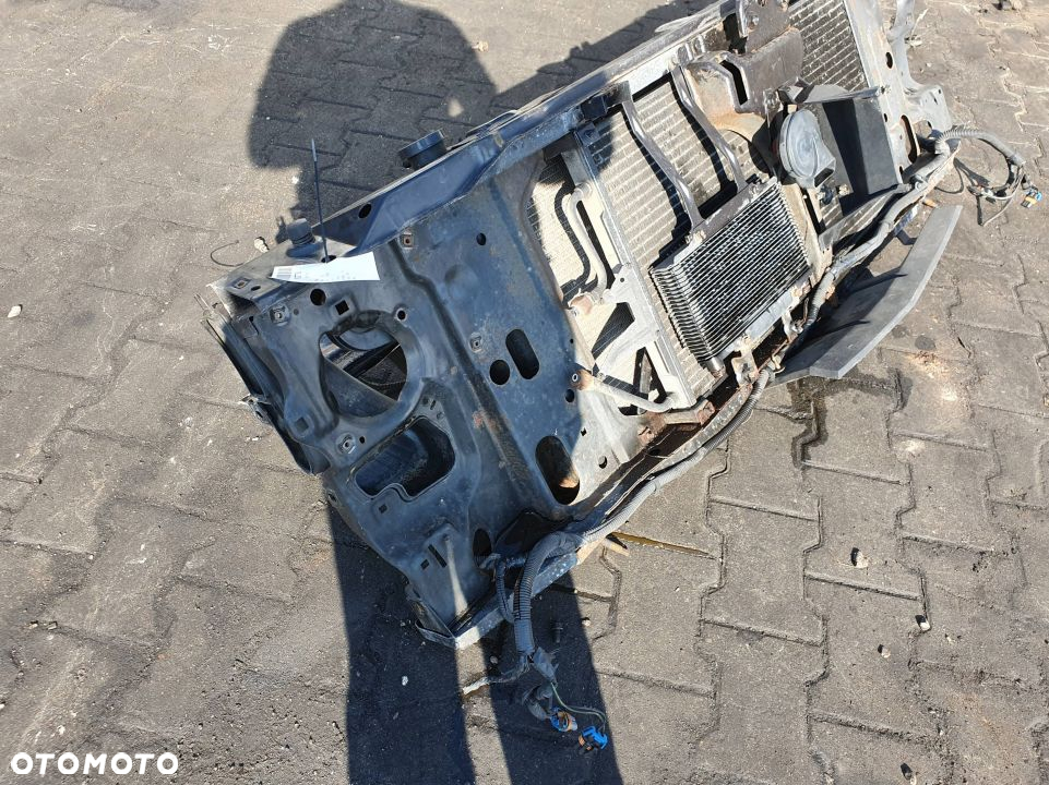 PAS PRZEDNI GMC YUKON DENALI CHŁODNICE - 5