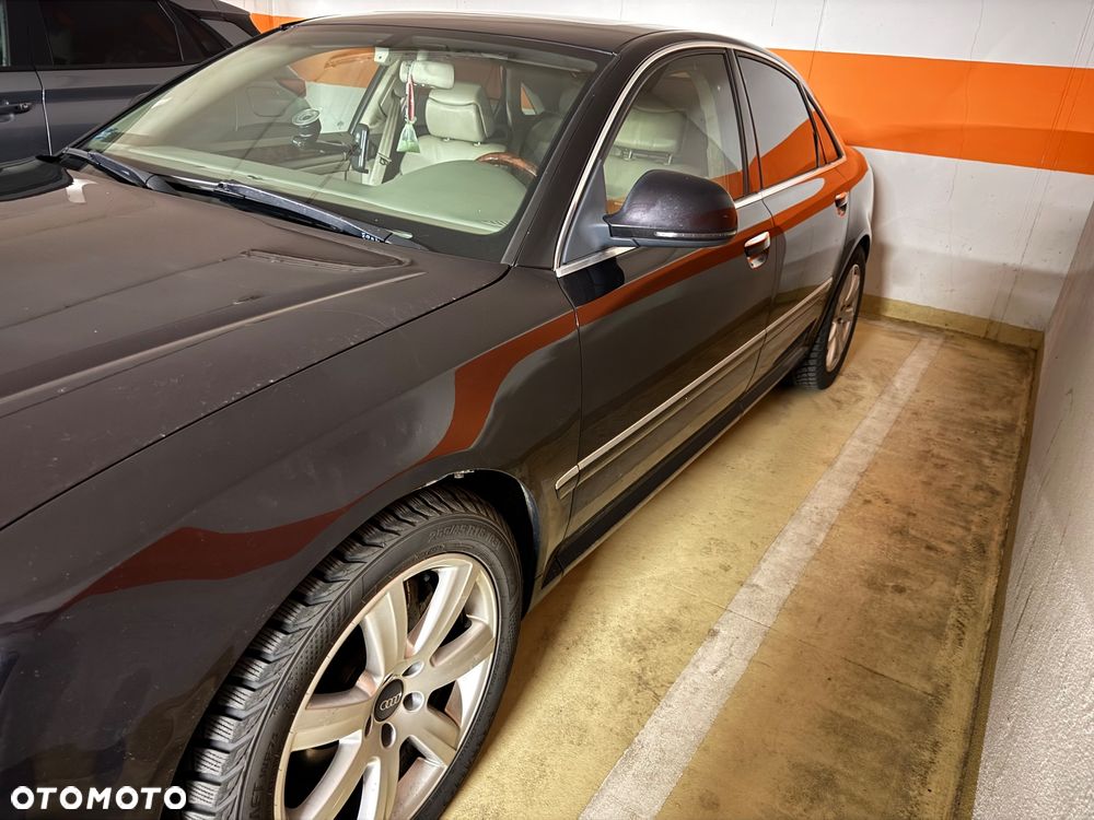 Audi A8 4.2 FSI Quattro - 6