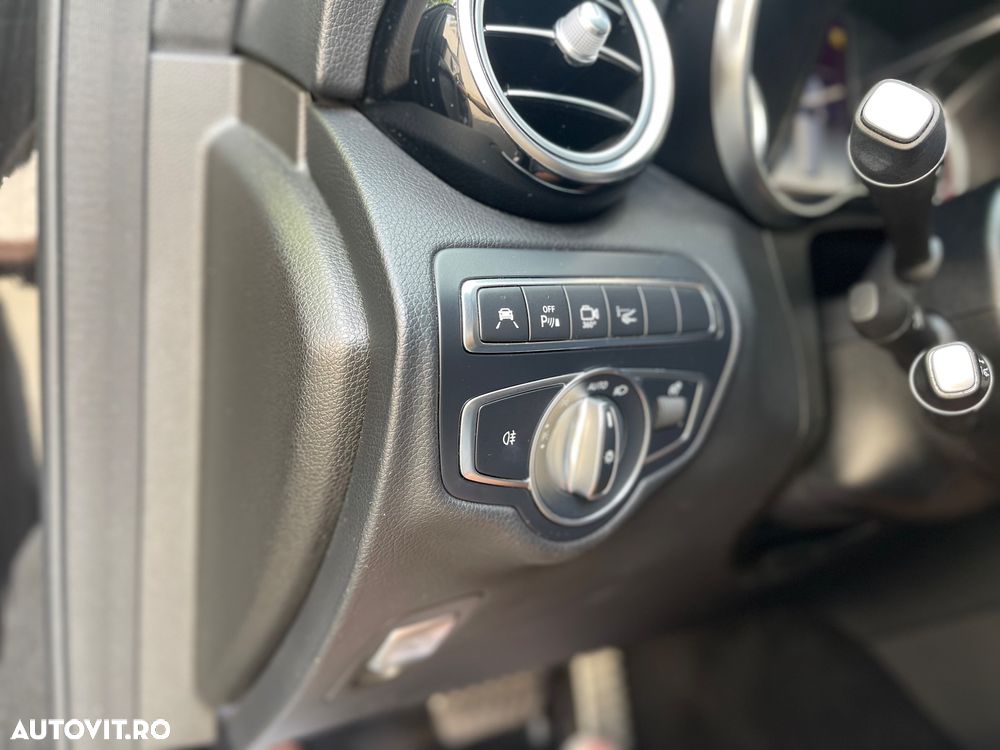 Mercedes-Benz GLC 250 d 4Matic 9G-TRONIC AMG Line - 28
