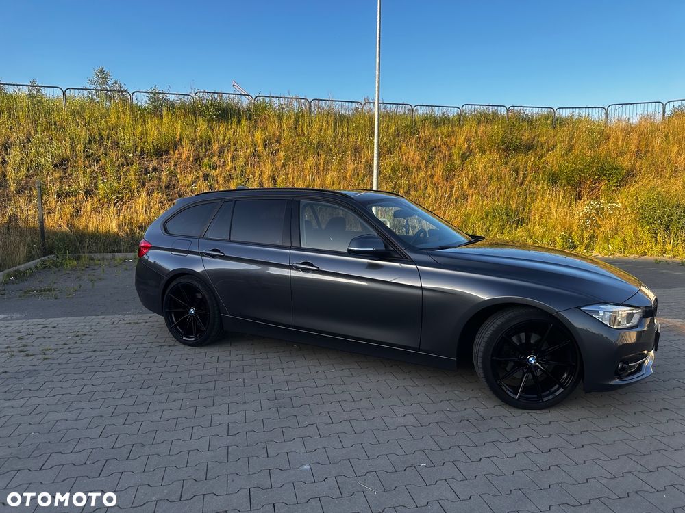 BMW Seria 3 320d Sport Line Shadow - 7
