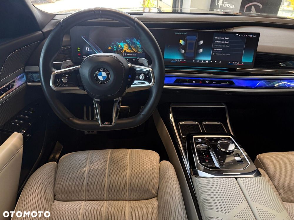 BMW Seria 7 - 23