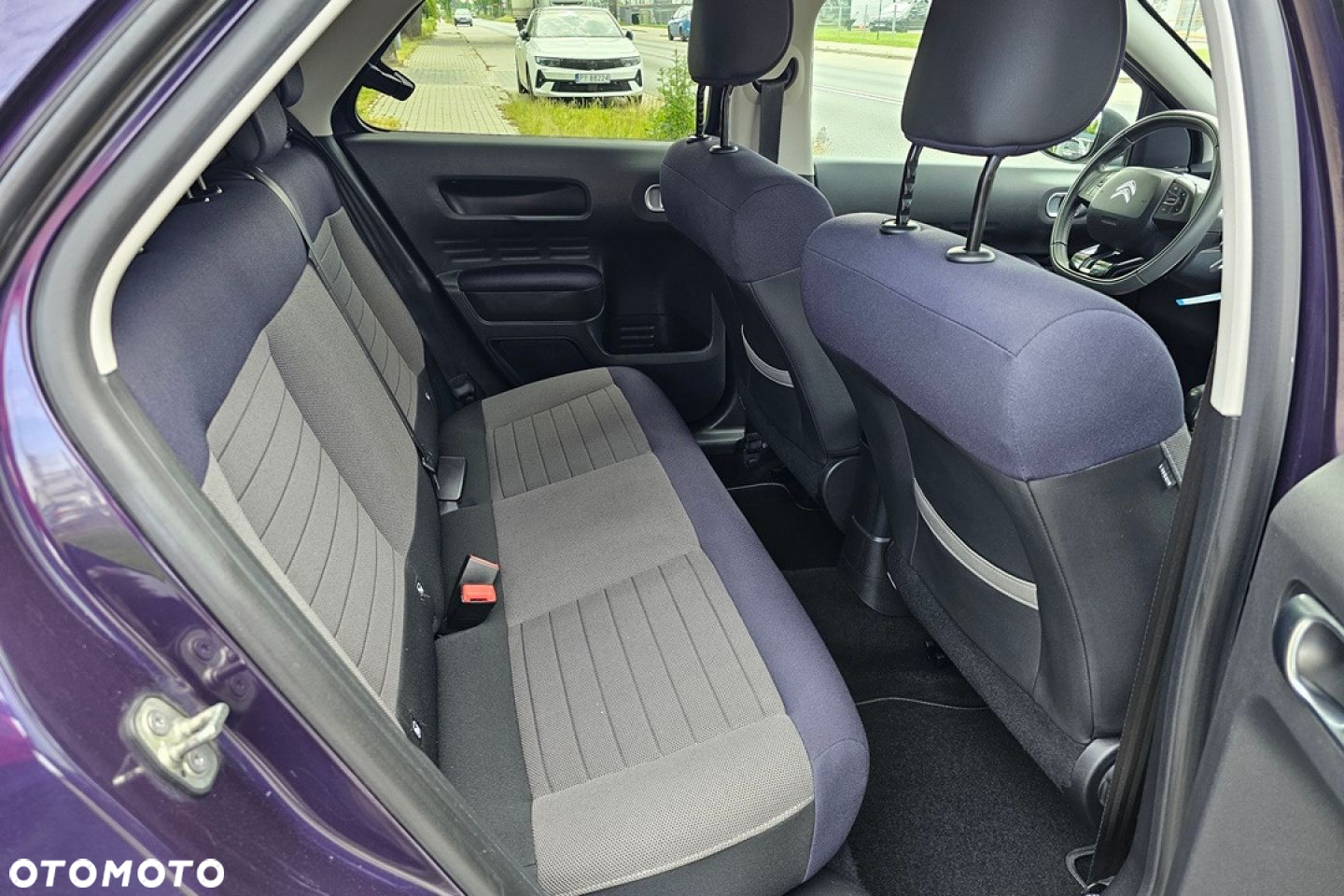 Citroën C4 Cactus - 18