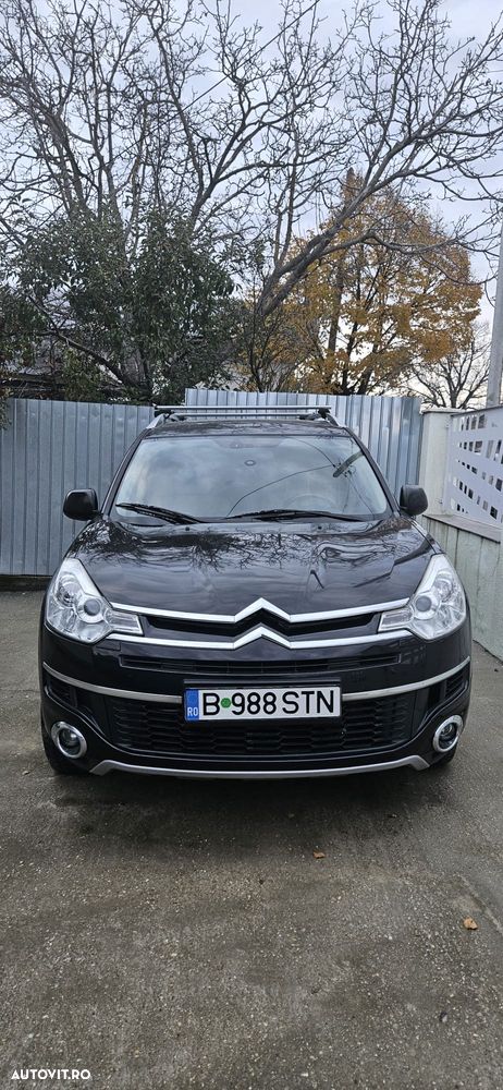 Citroën C-Crosser 2.2 HDI Exclusive - 1