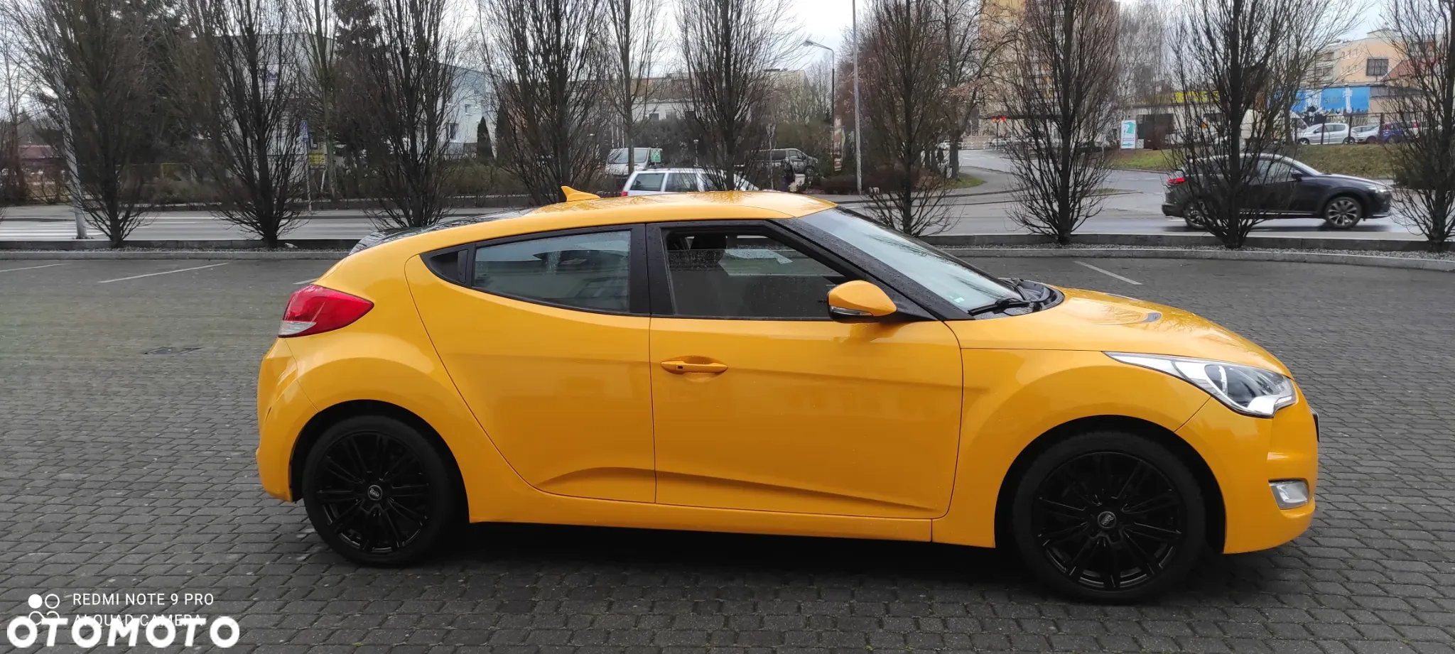 Hyundai Veloster 1.6 GDI Comfort - 40