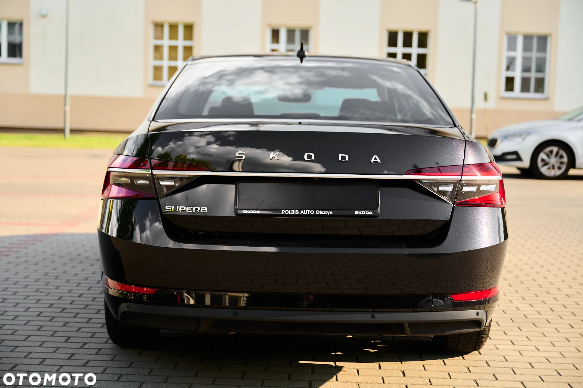 Skoda Superb 2.0 TDI Style DSG7 - 10