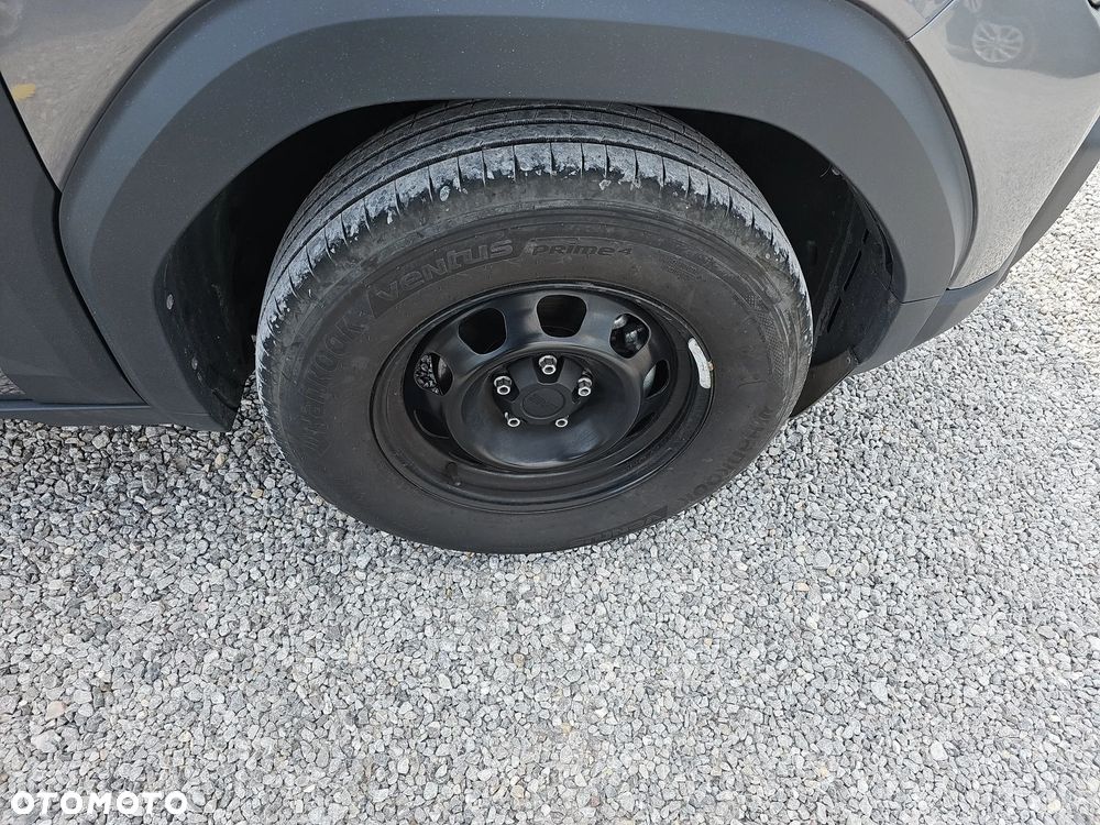 Dacia Duster 1.0 TCe Essential - 26
