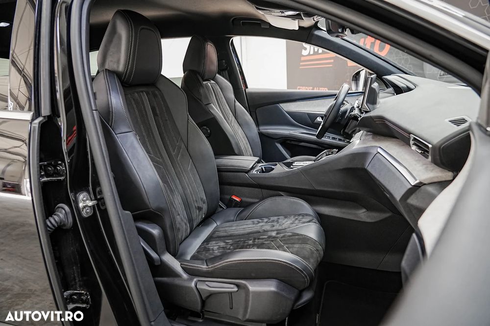 Peugeot 3008 Plug-In Hybrid 225 e-EAT8 GT - 7