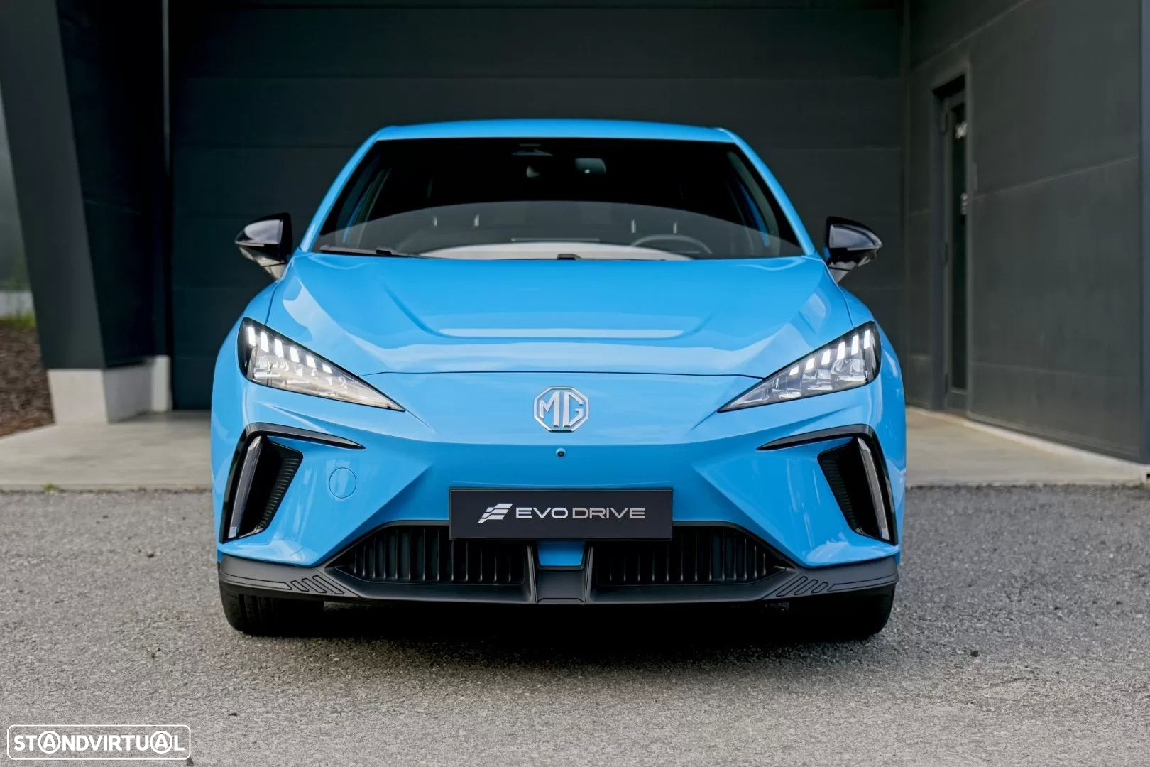 MG MG4 64 kWh Luxury - 10