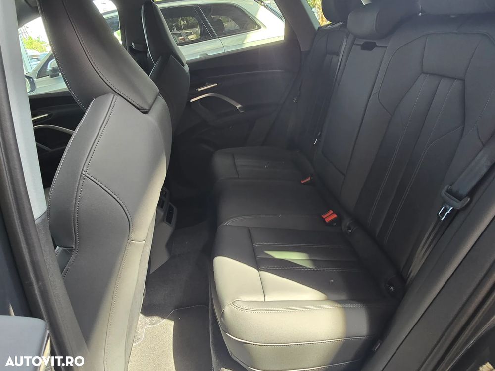 Audi Q5 40 TDI quattro S tronic MHEV - 11