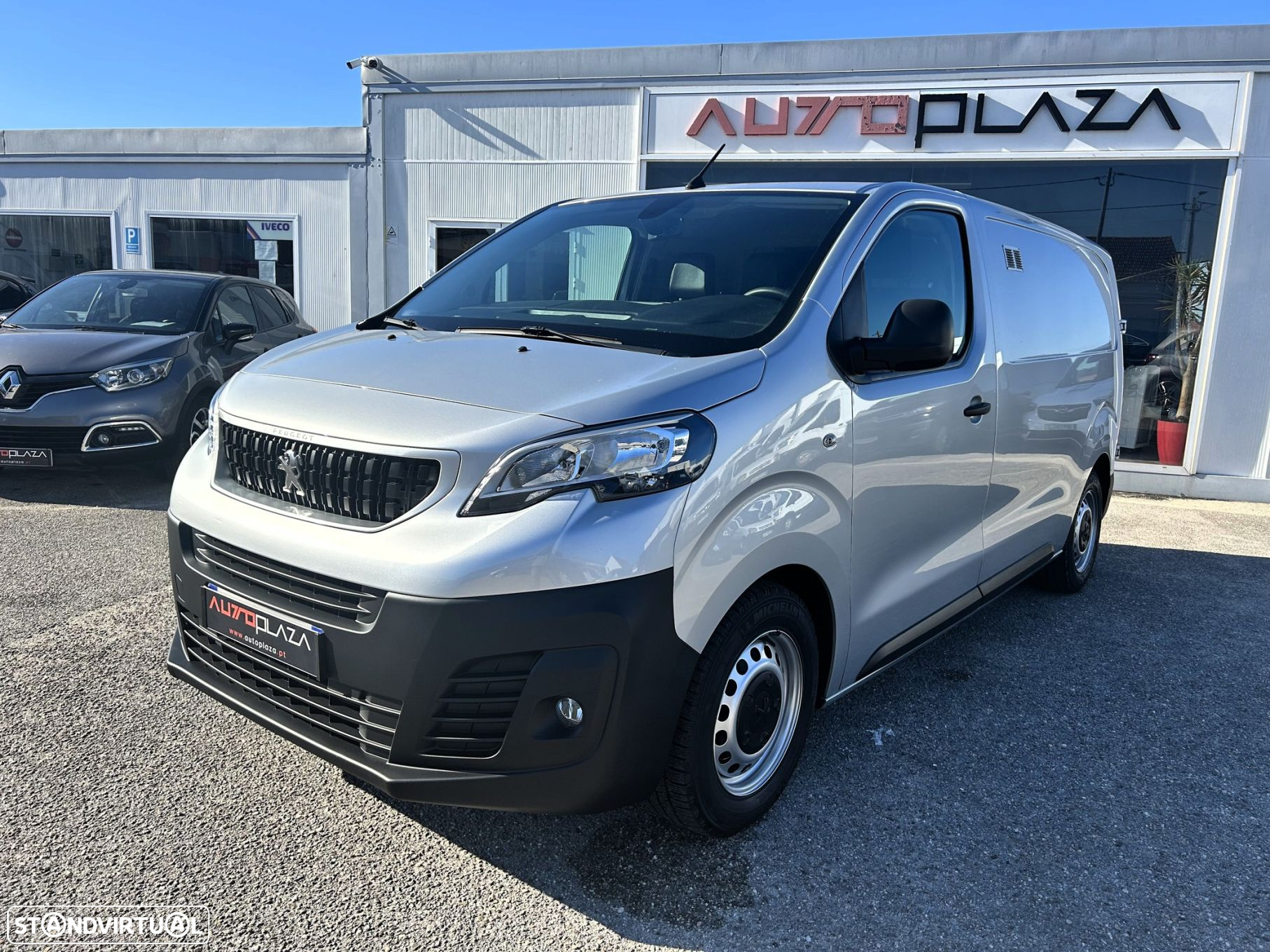 Peugeot Expert 2.0 BlueHDi L2H1 Premium Standard - 2