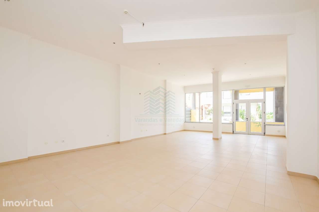Loja para comércio/serviços com 120m² em Torres Novas - Grande imagem: 3/13