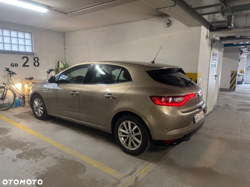 Renault Megane 1.2 Energy TCe Intens - 6