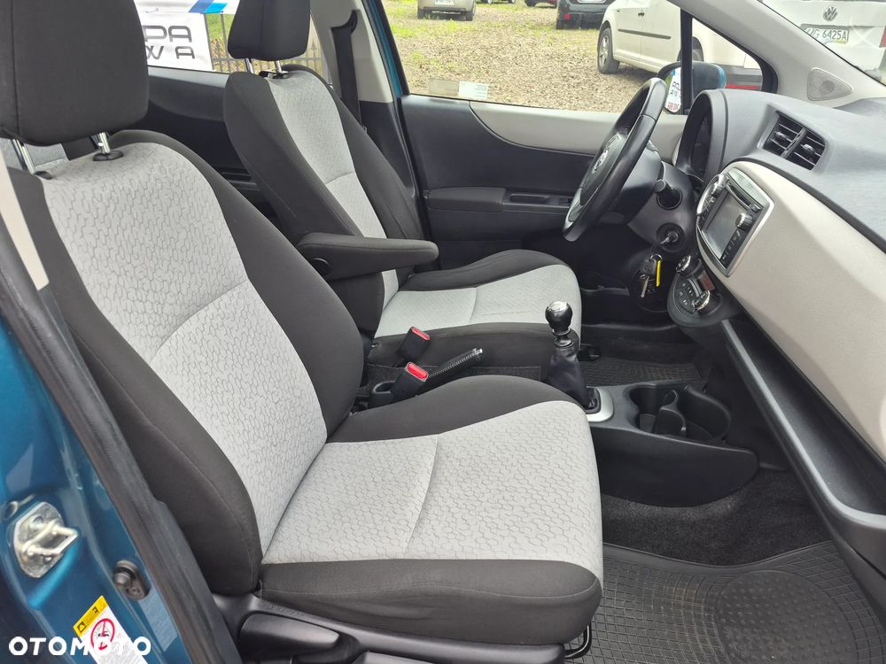 Toyota Yaris 1.33 Prestige - 25