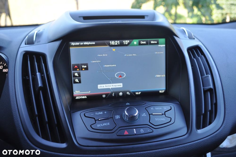 Ford Kuga 2.0 TDCi 2x4 Titanium - 17