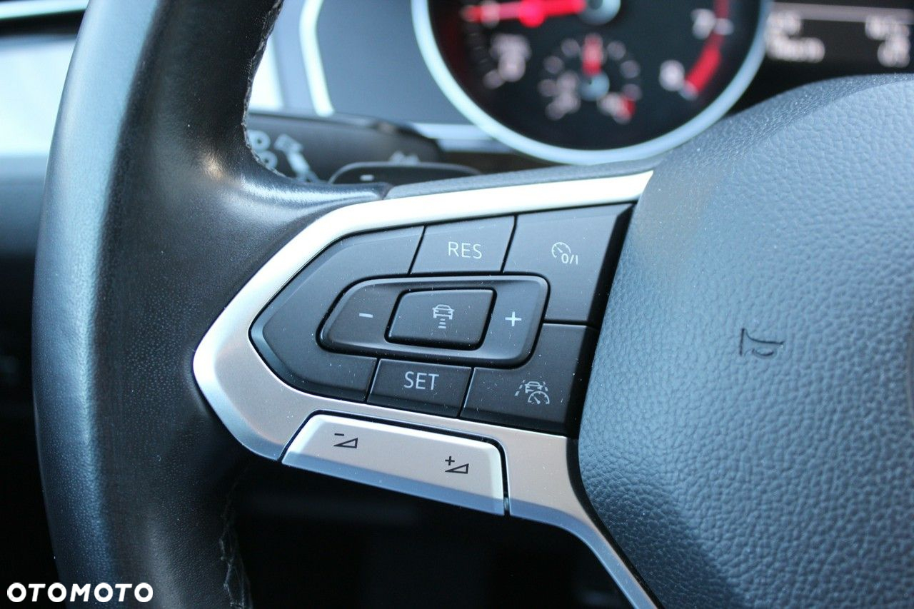 Volkswagen Passat 1.5 TSI EVO Comfortline DSG - 20