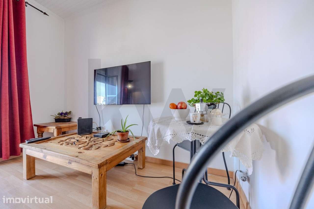 Luminoso T2+1 renovado com Closet e Vista Desafogada – São Vicente - Grande imagem: 5/23