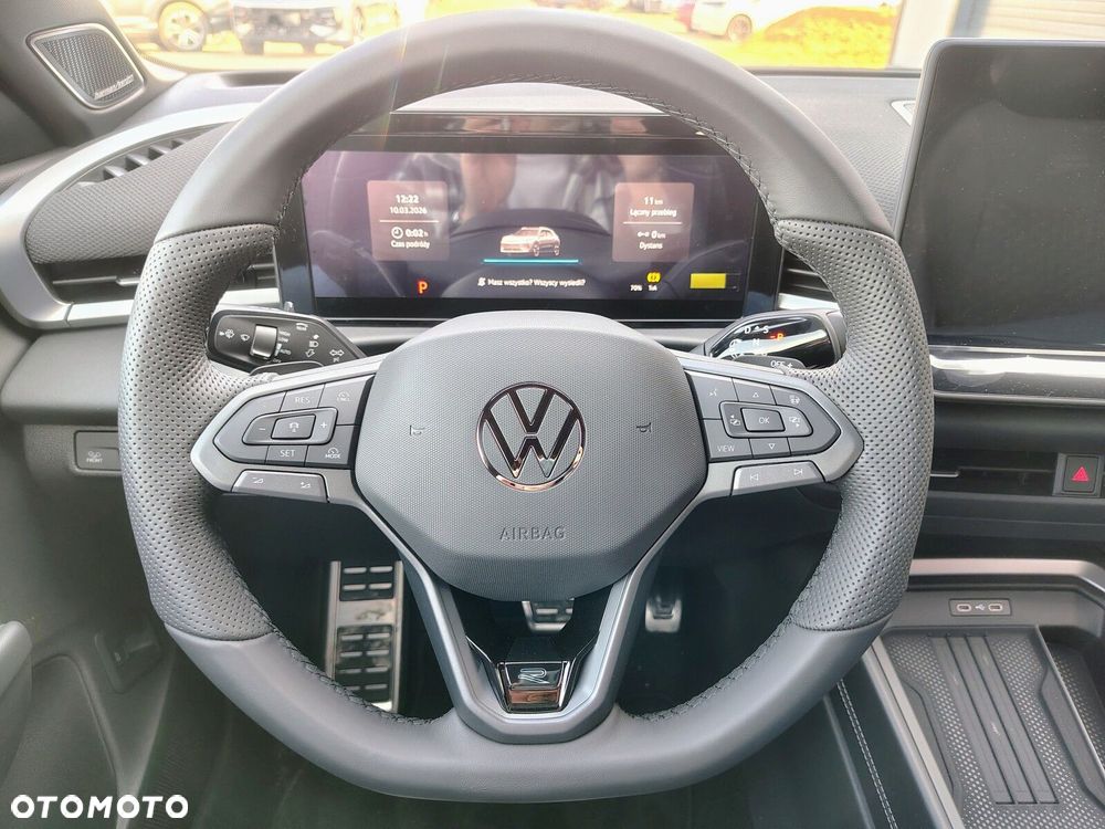 Volkswagen T-Roc - 17