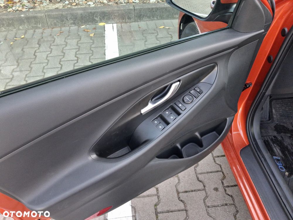 Hyundai i30 1.5 T-GDI 48V Smart DCT - 23
