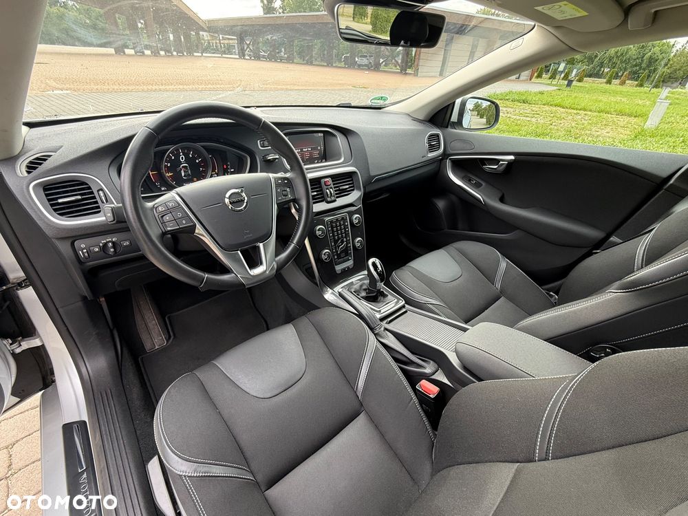 Volvo V40 T2 Drive-E Momentum - 7