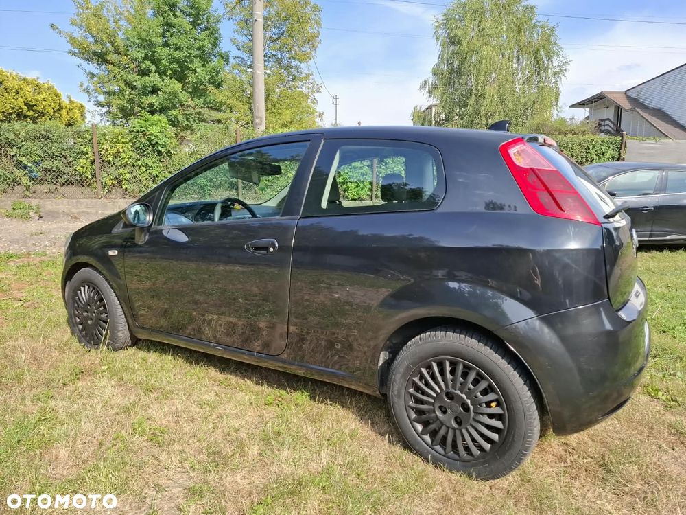 Fiat Punto - 4
