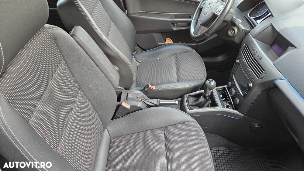 Opel Astra 1.6i Enjoy - 8