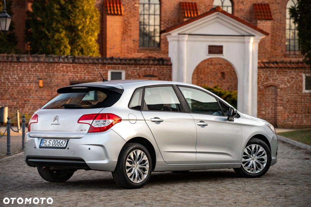 Citroën C4 1.6 VTi Attraction - 5