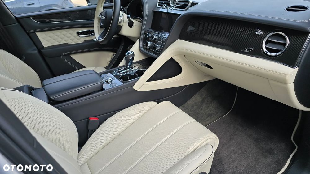 Bentley Bentayga S - 17