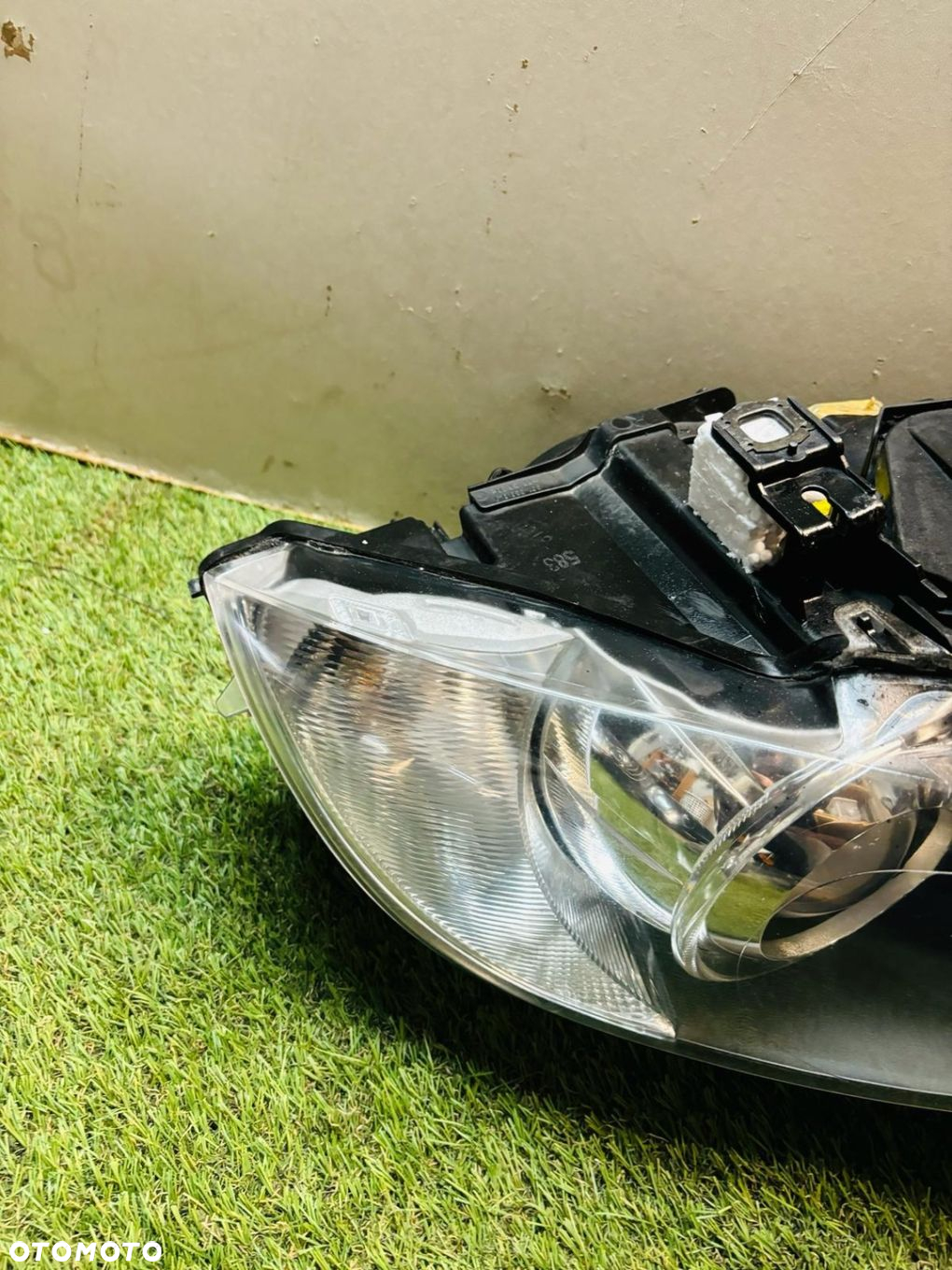 LAMPA PRAWA REFLEKTOR PRAWY BMW E92 E93 M3 BIXENON NIESKRĘTNY ORYGINAŁ EU - 7