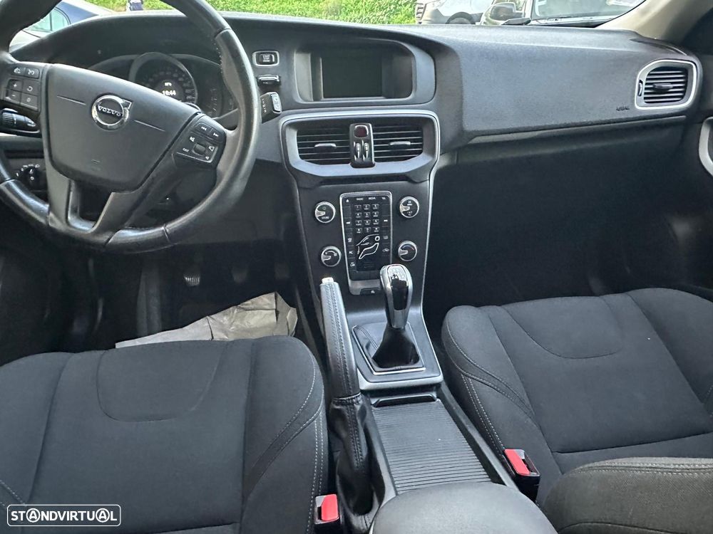 Volvo V40 2.0 D2 Momentum - 7