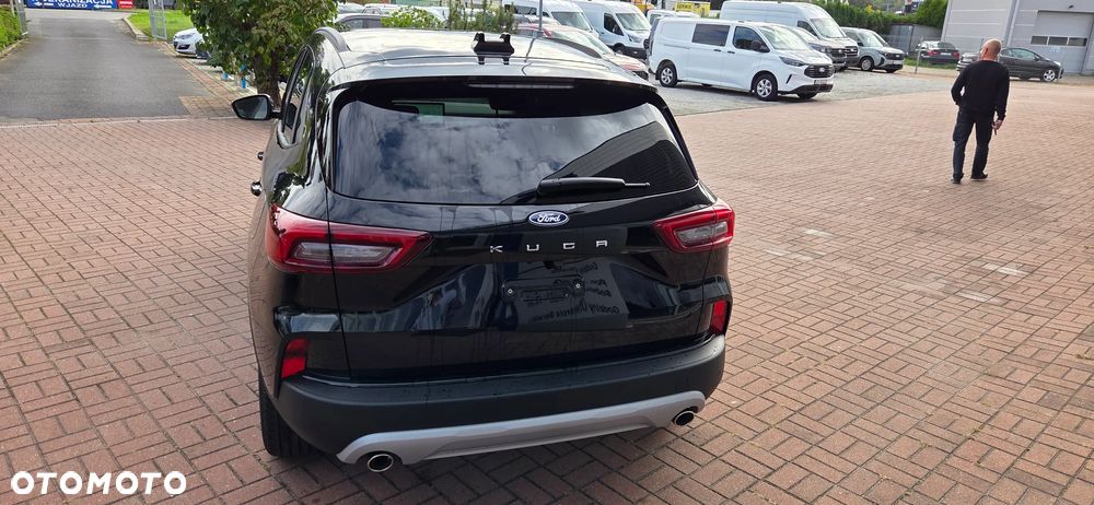 Ford Kuga 1.5 EcoBoost FWD Titanium - 5