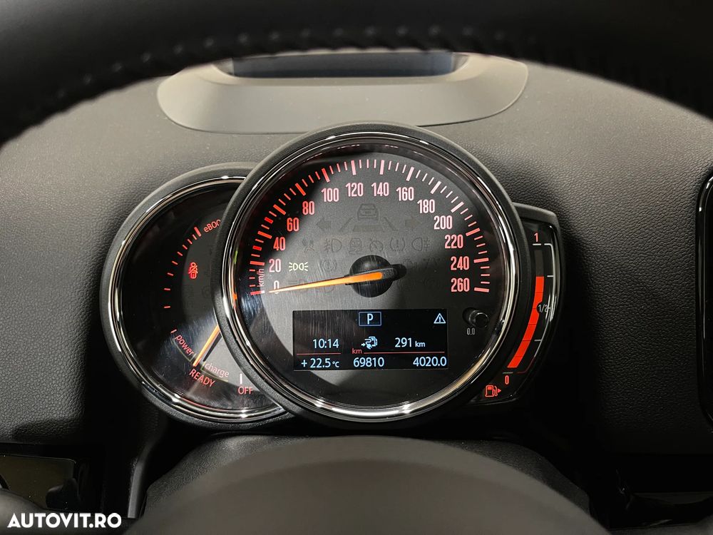 Mini Countryman - 32