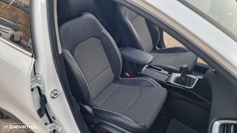 Kia XCeed 1.0 T-GDI Tech+SRF - 27