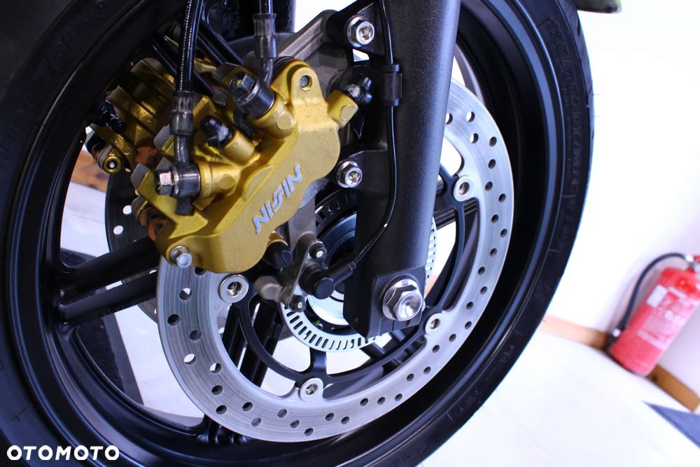 Honda CBF - 23