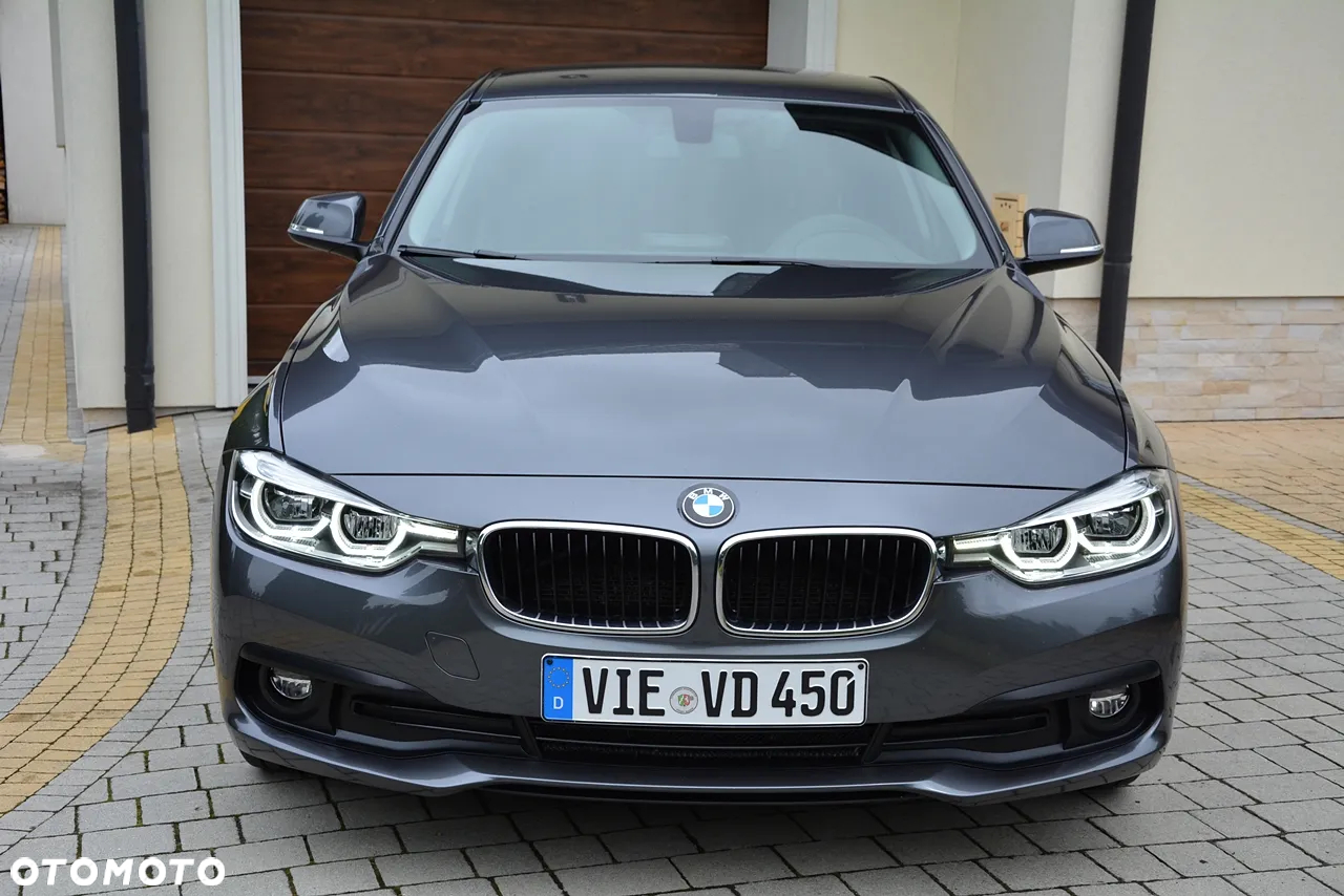 BMW Seria 3 320d - 11
