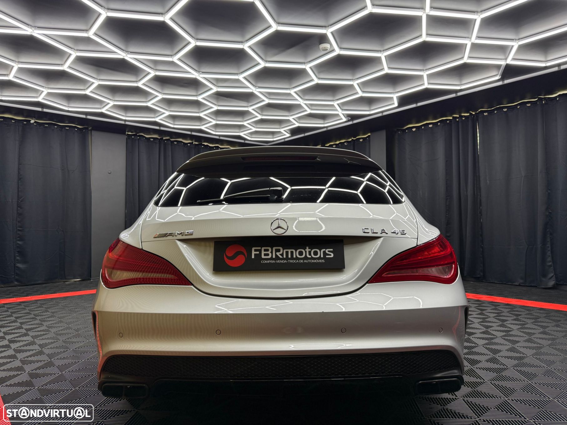 Mercedes-Benz CLA 45 AMG Shooting Brake 4-Matic - 5