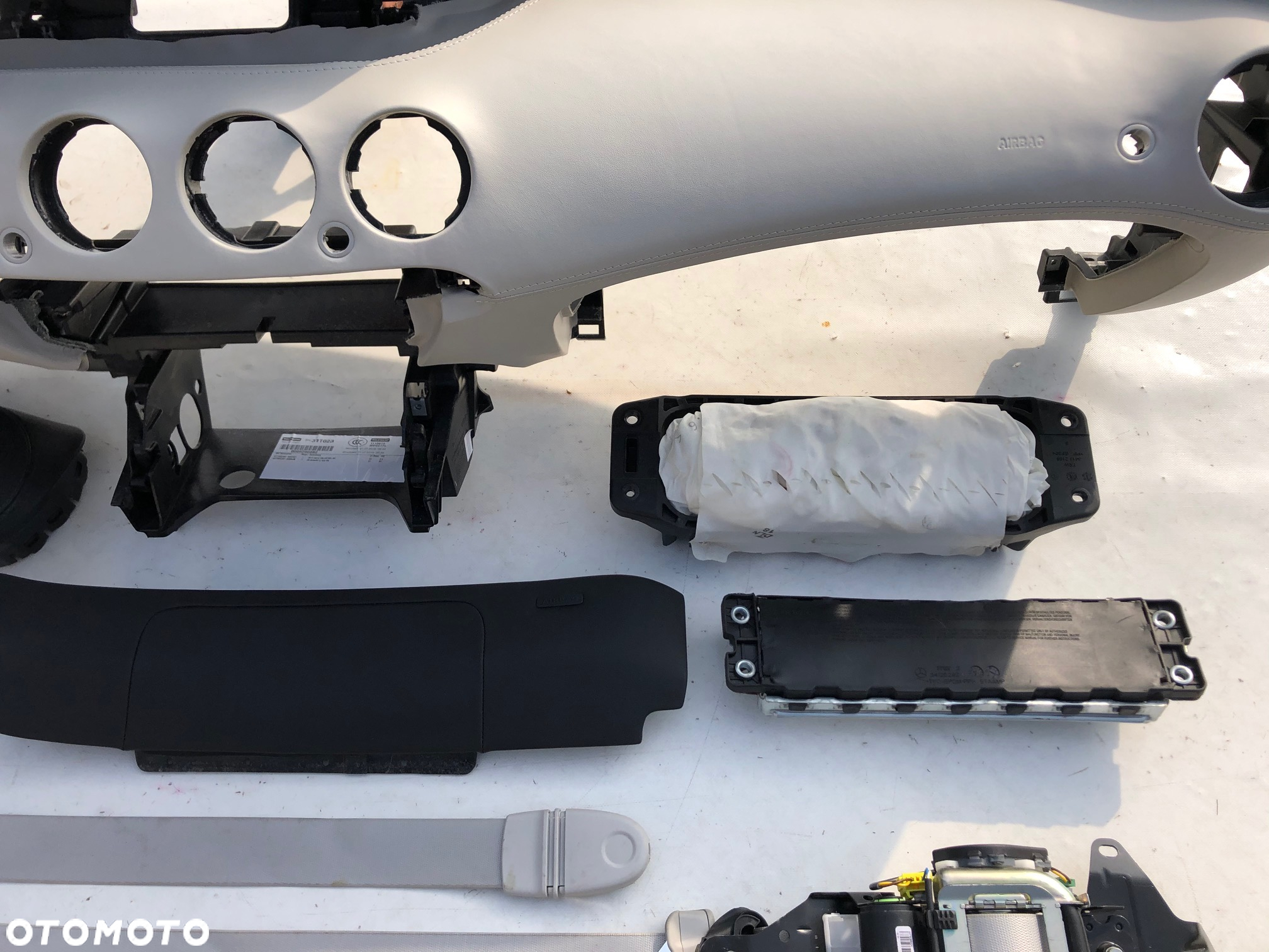 MERCEDES S W217 W222 DESKA KONSOLA KOKPIT PULPIT PÓŁKA PARAPET PODUSZKI AIRBAG PASY PAS KURTYNA FOTELA FOTEL  Raz2 - 6