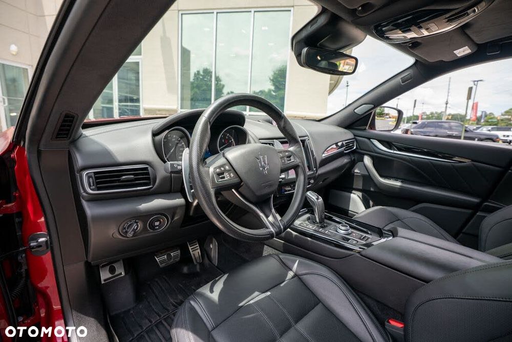 Maserati Levante S Q4 - 22