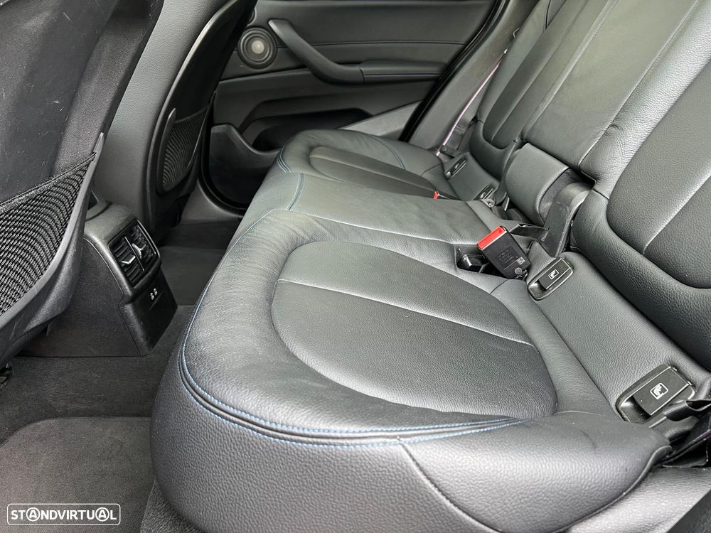 BMW X1 xDrive25e M Sport - 8