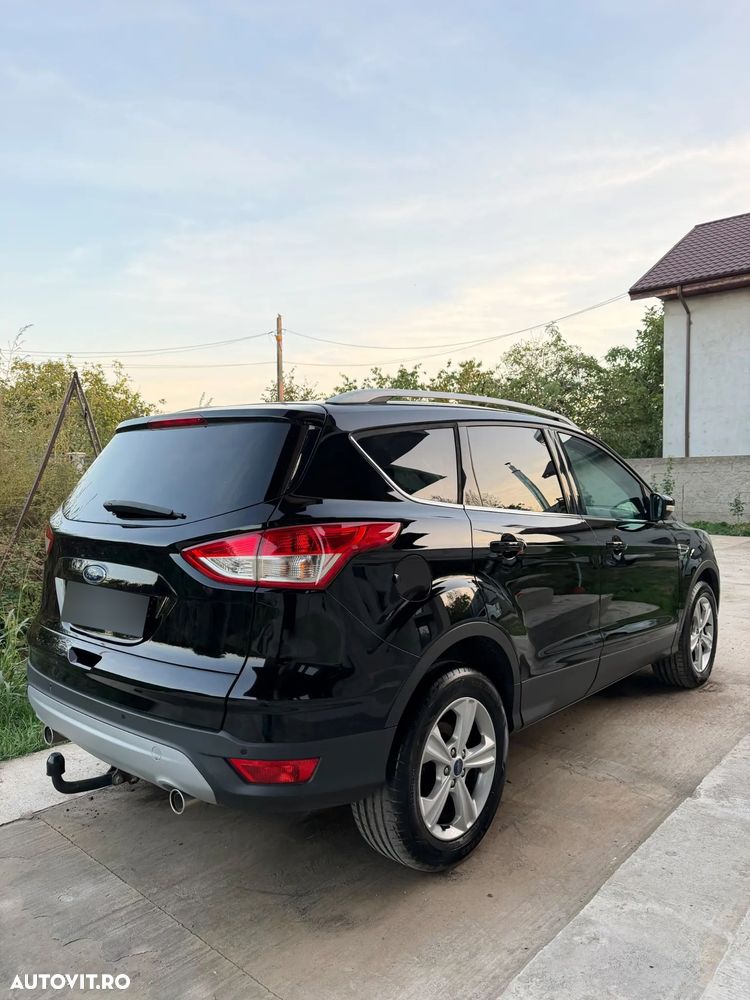 Ford Kuga 2.0 TDCi 4x4 Titanium - 7