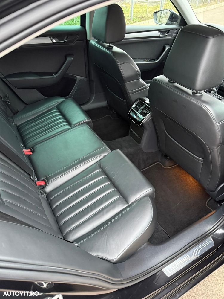 Skoda Superb 2.0 TDI DSG L&K - 6