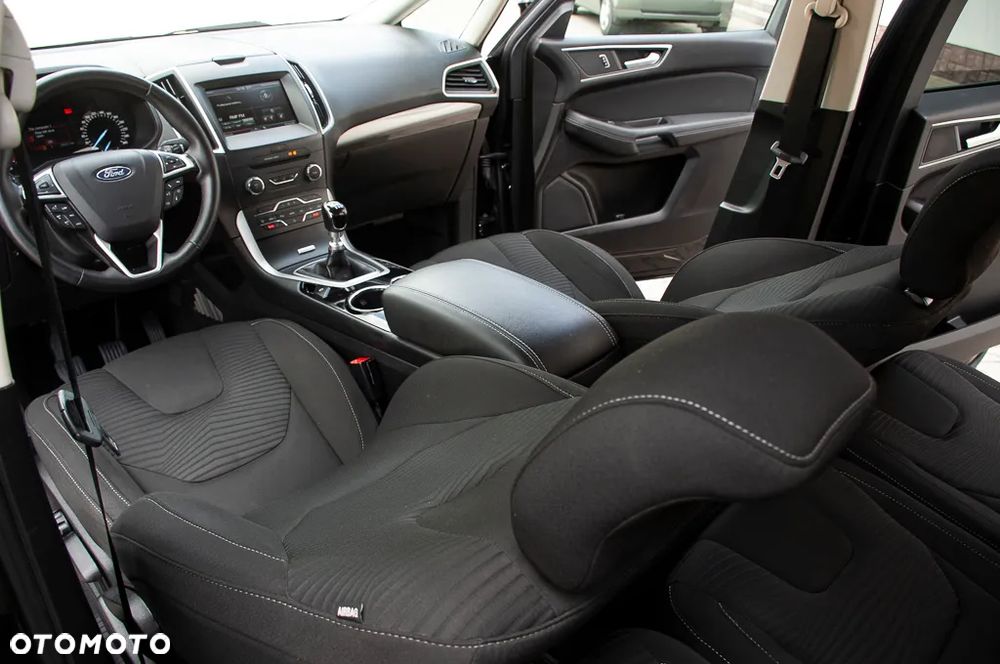 Ford S-Max - 15